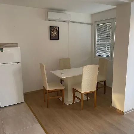 Apartment Sm *